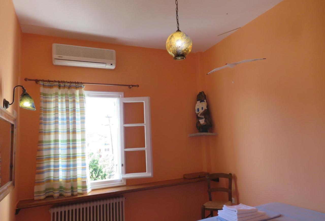 Korali Apartments Galissas Oda fotoğraf
